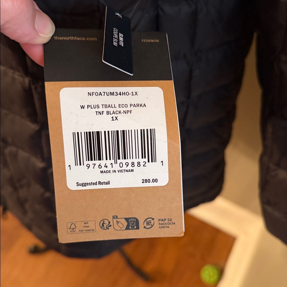 North Face Thermoball Hooded Parka size 1X - Picture 6 of 11